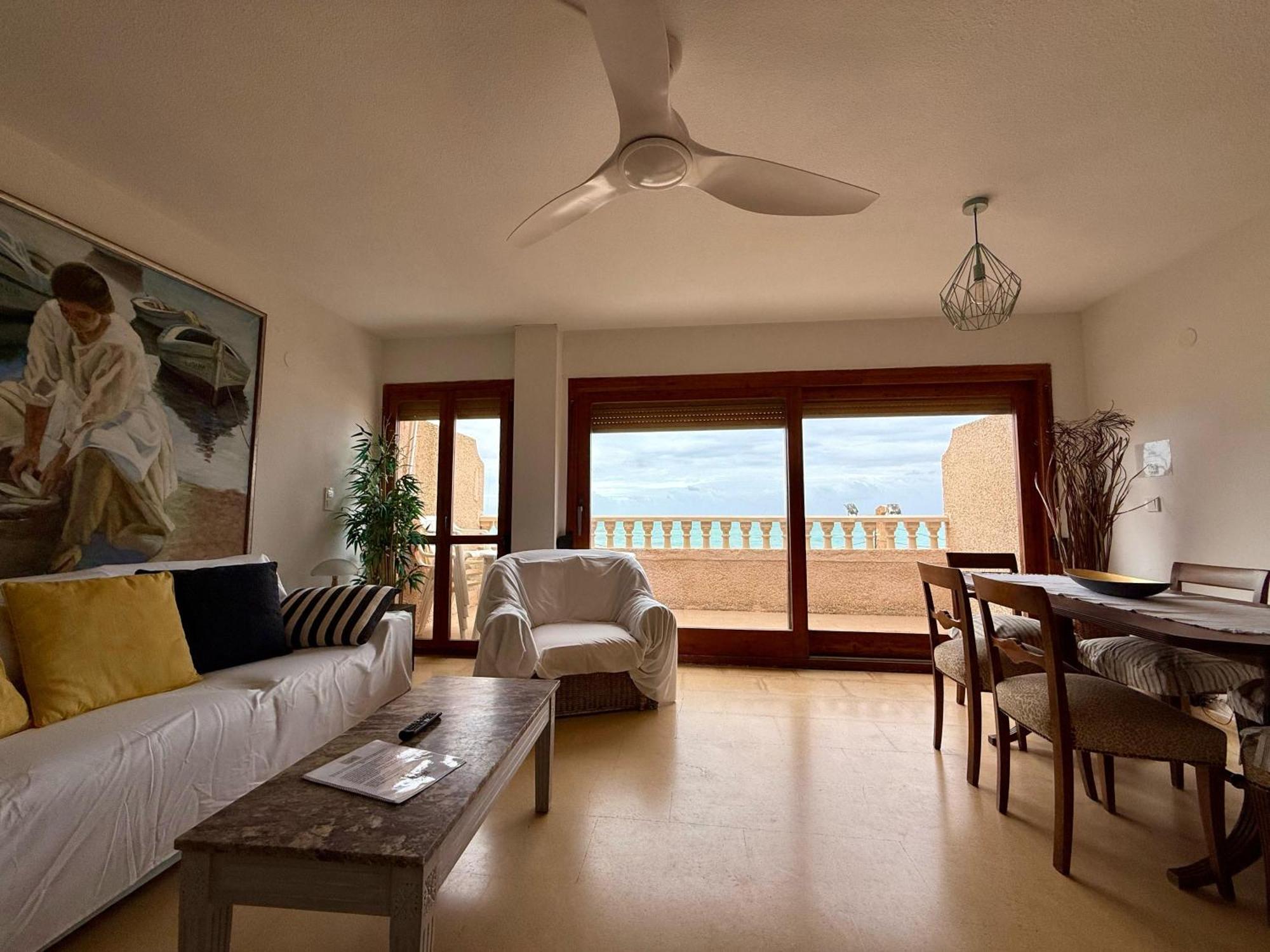 Apartamento Mistral Beach El Campello Luaran gambar