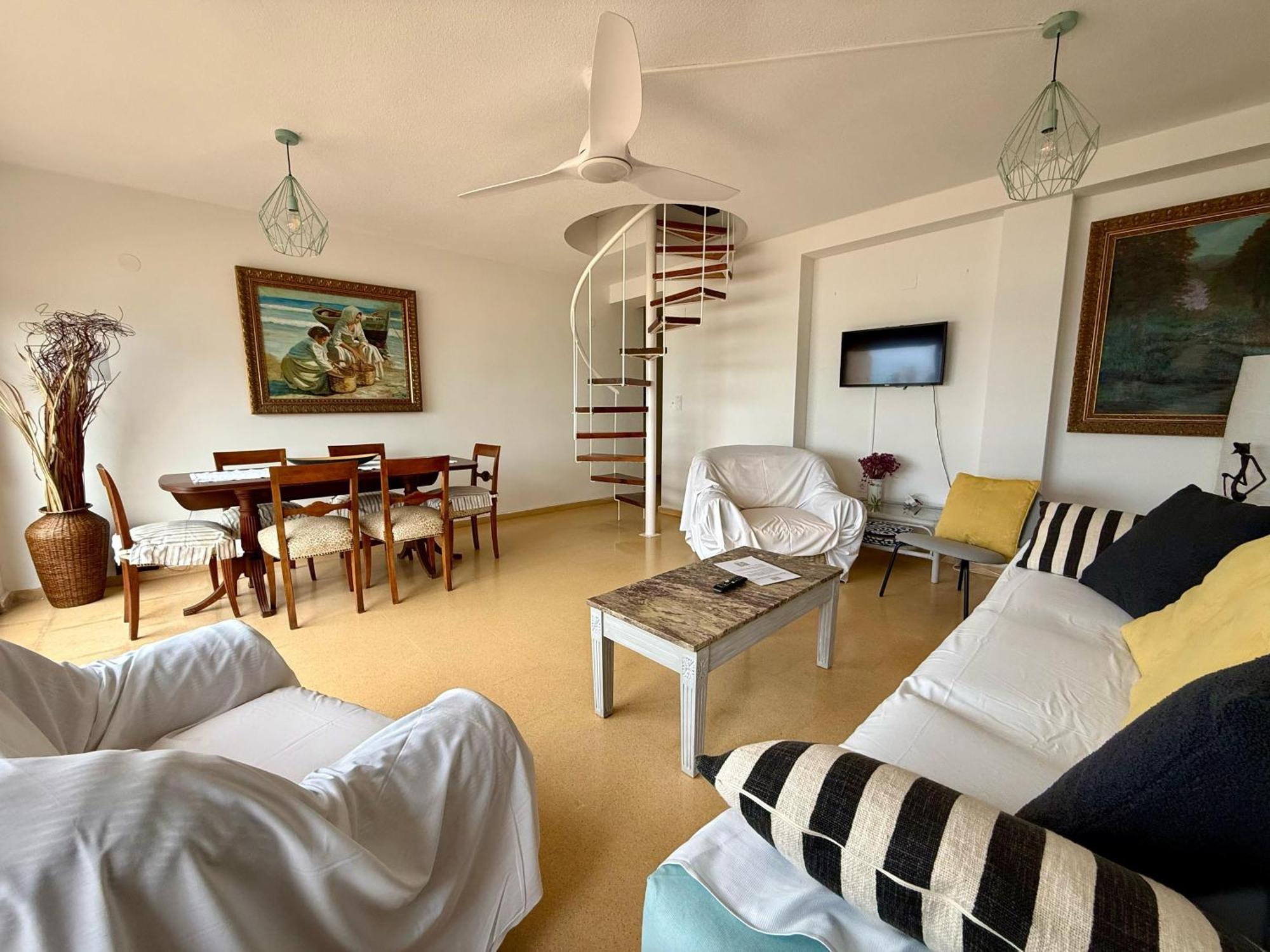 Apartamento Mistral Beach El Campello Luaran gambar